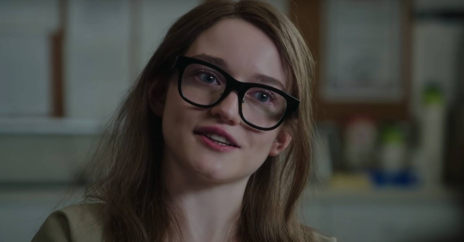 Julia Garner as Anna Delvey in Inventing Anna