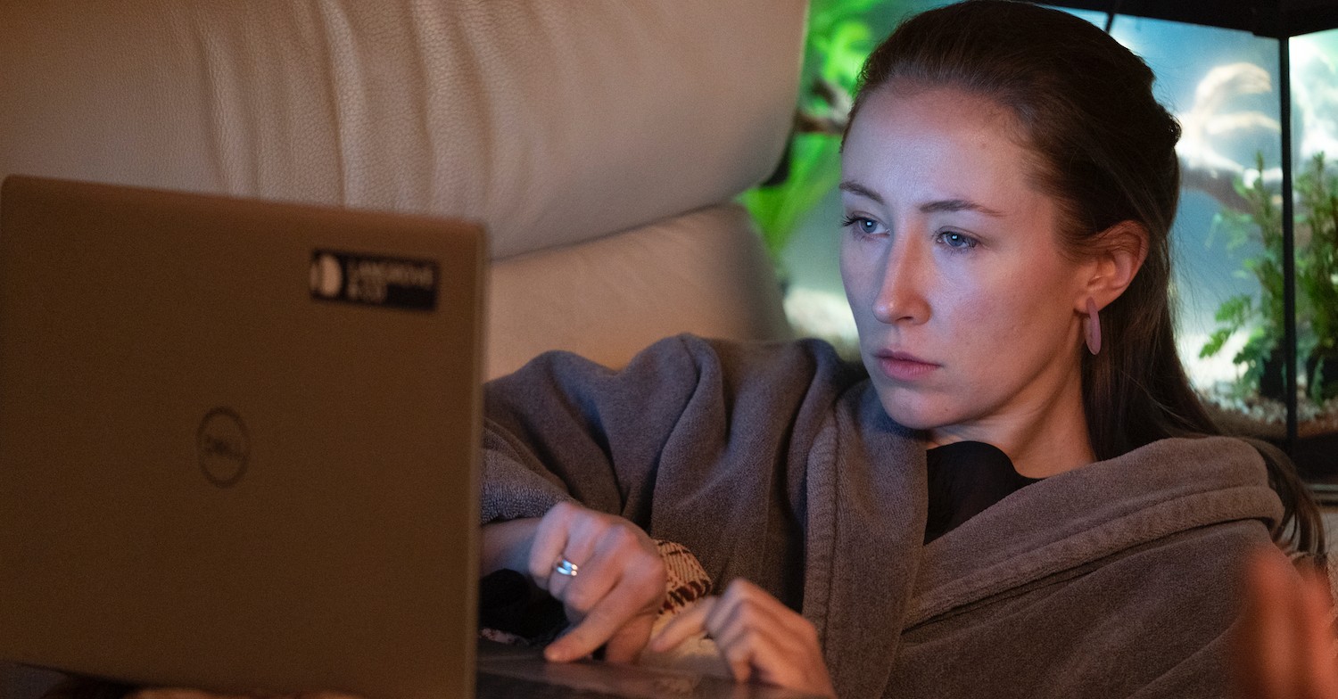 Chloe episode 2 questions