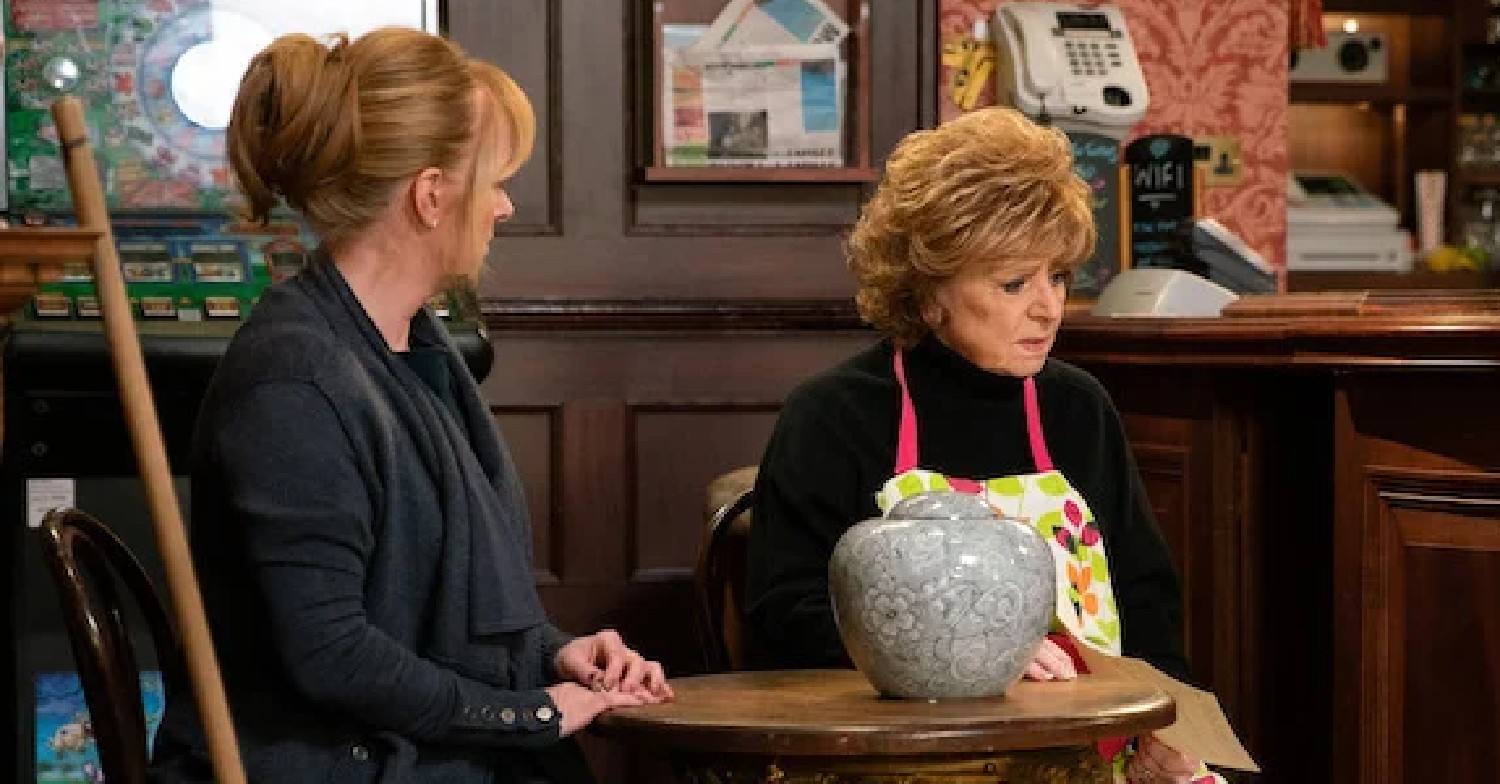Coronation Street Jenny looks at distraught Rita over Dennis's ashes