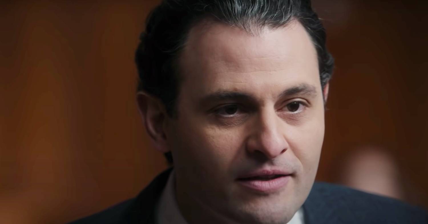 Todd Spodek was Anna's attorney in real life and is portrayed by Arian in Inventing Anna