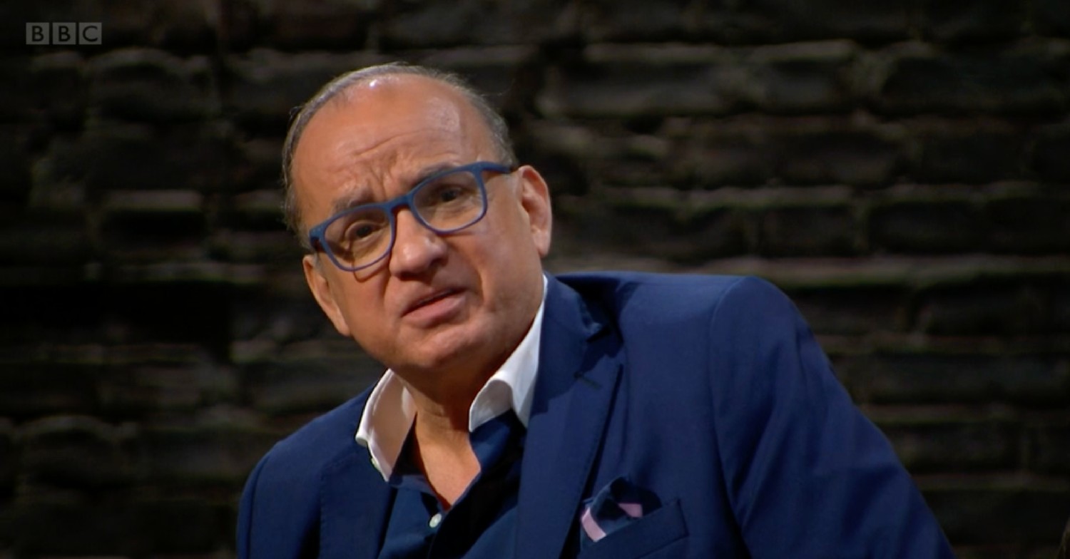 Dragons' Den Steven Bartlett and Touker Suleyman clash