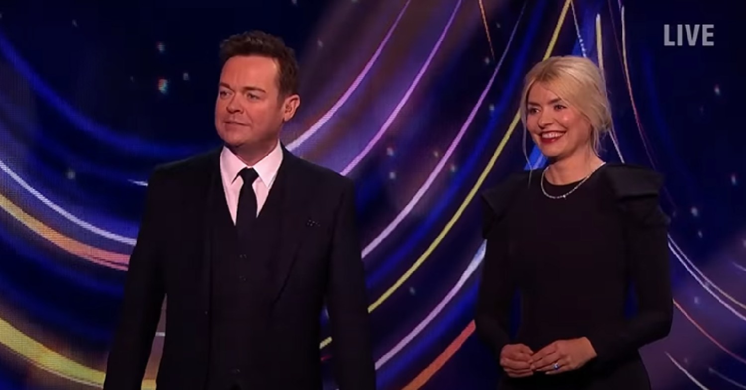 Stephen Mulhern replaces Phillip Schofield on Dancing On Ice