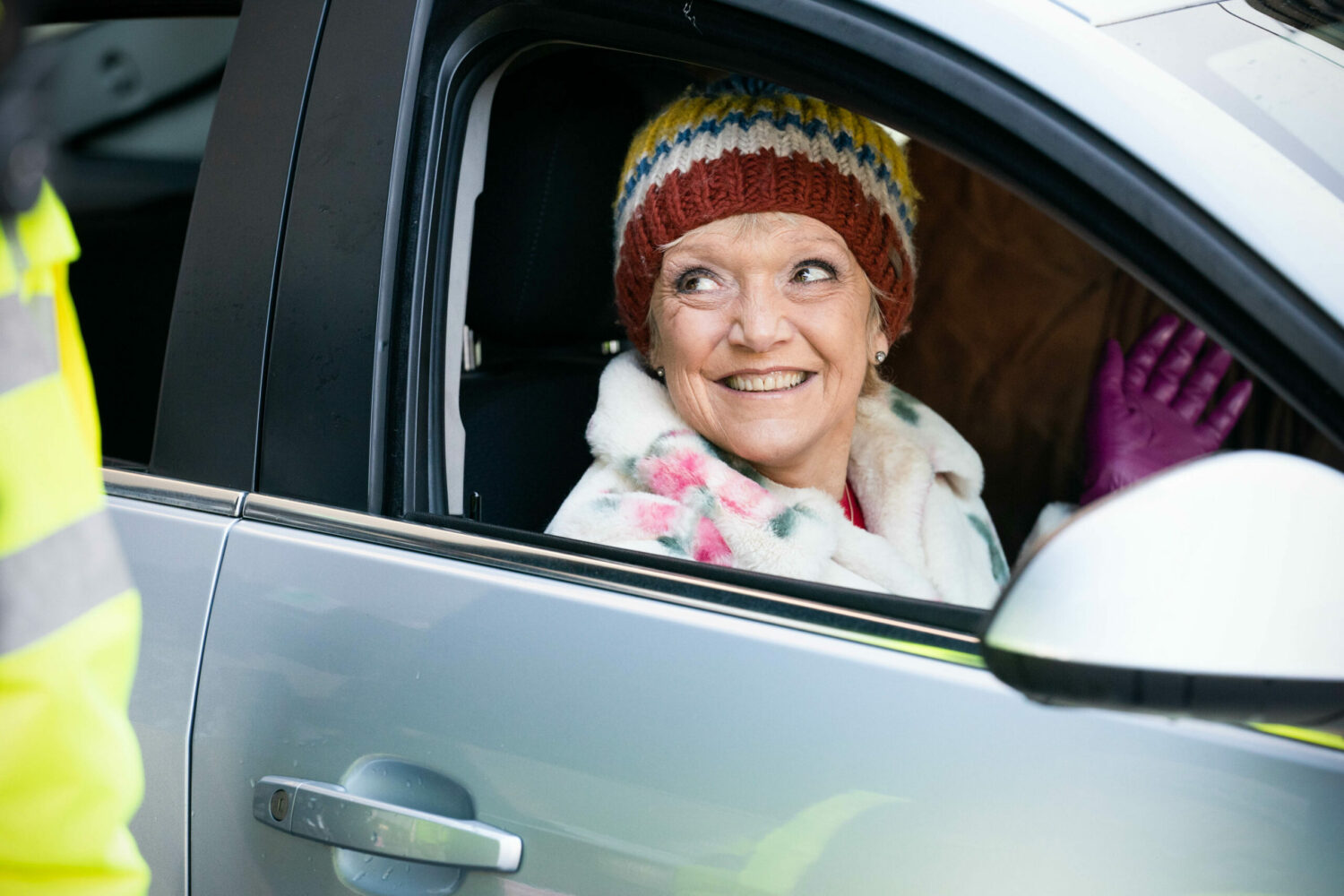 EastEnders Jean supports Harvey who has been drinking in his cab
