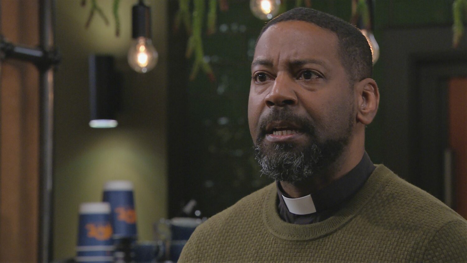 Emmerdale Charles tries to explain himself