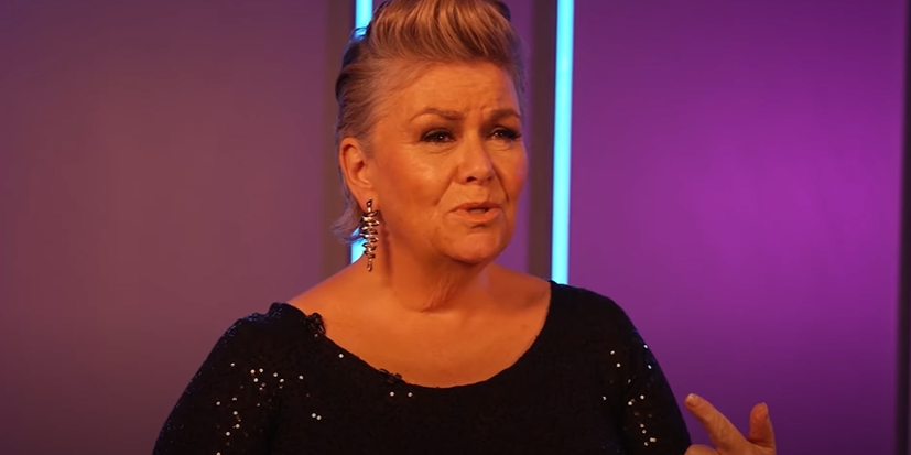 Dawn French tells Twitter followers her car broke down