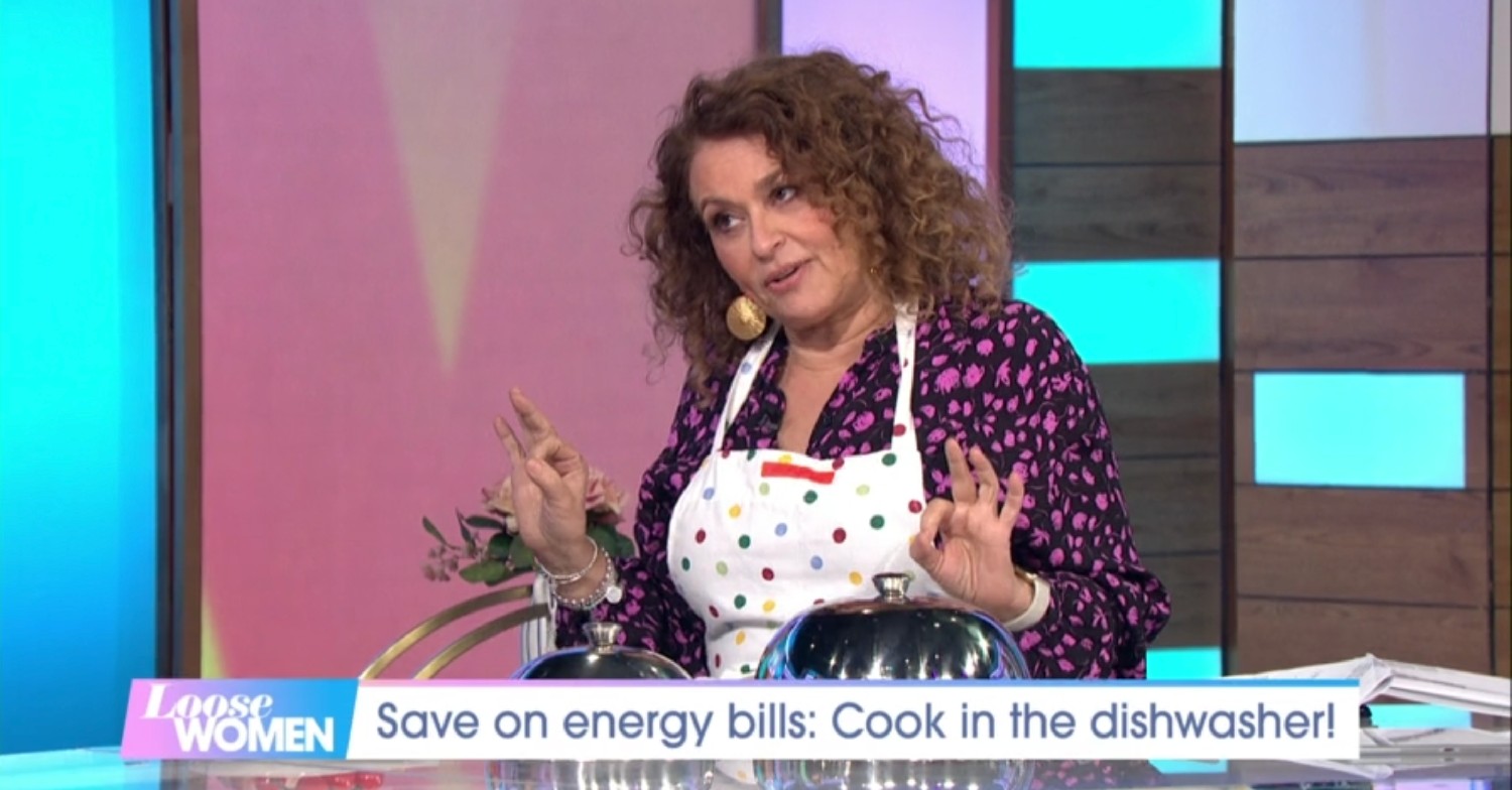 nadia sawalha on loose women today