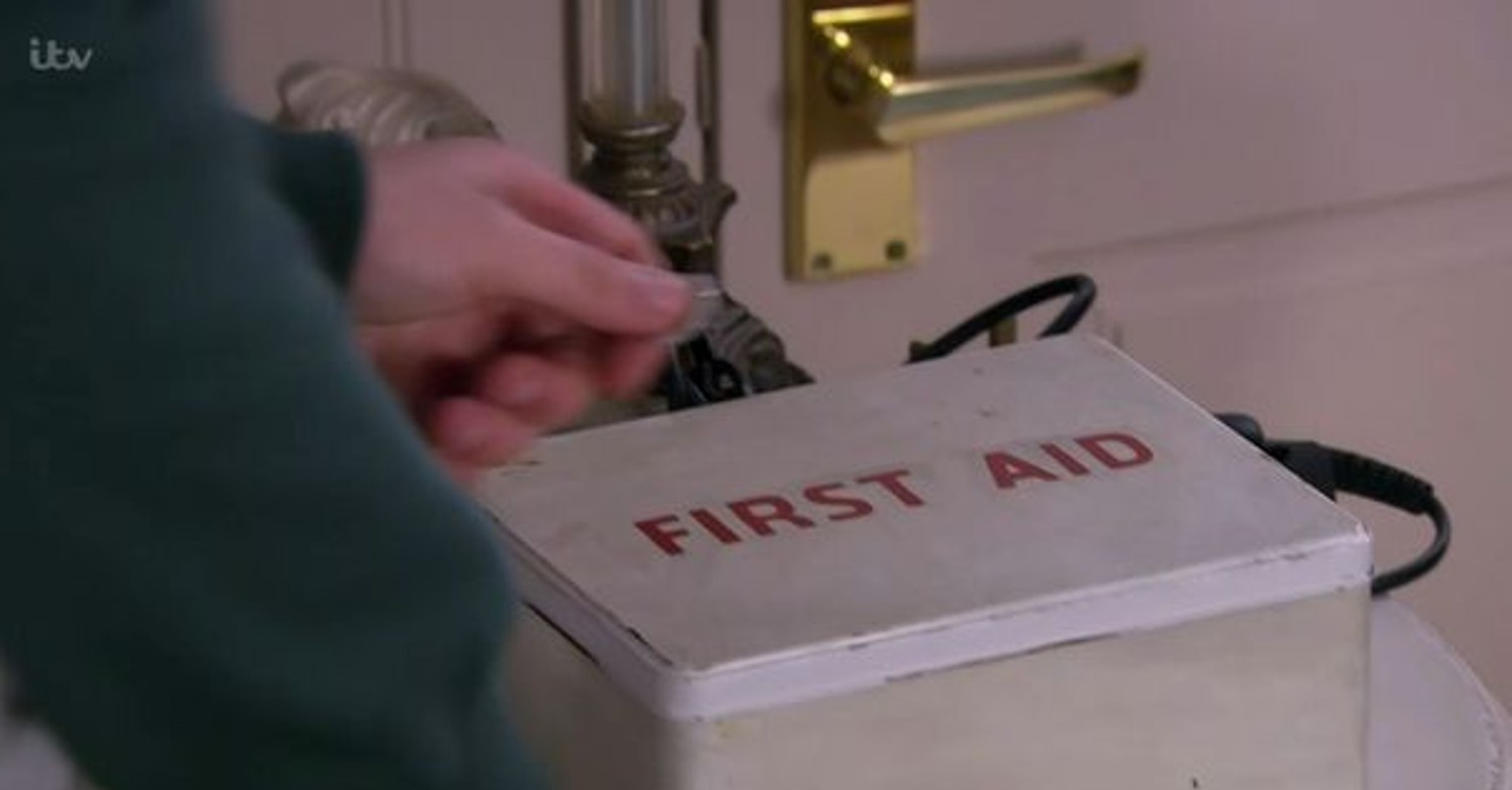 Will the box be enough proof of Meena's murders in Emmerdale? (Credit: ITV)