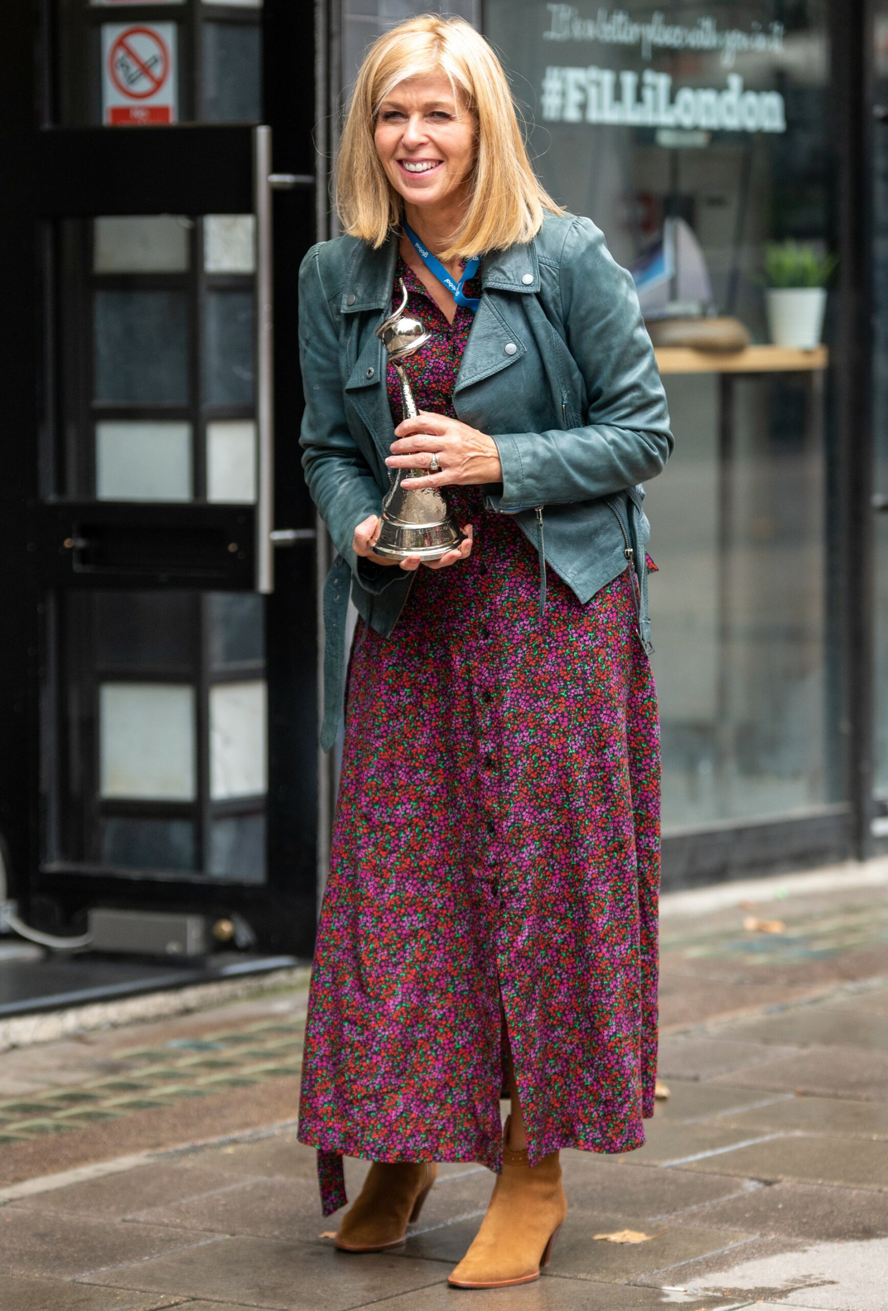 Kate Garraway smiles for cameras 