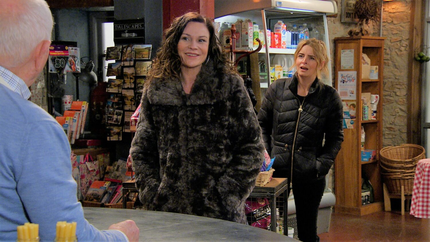 Emmerdale Chas accepts a job at the B&B much to Charity's annoyance