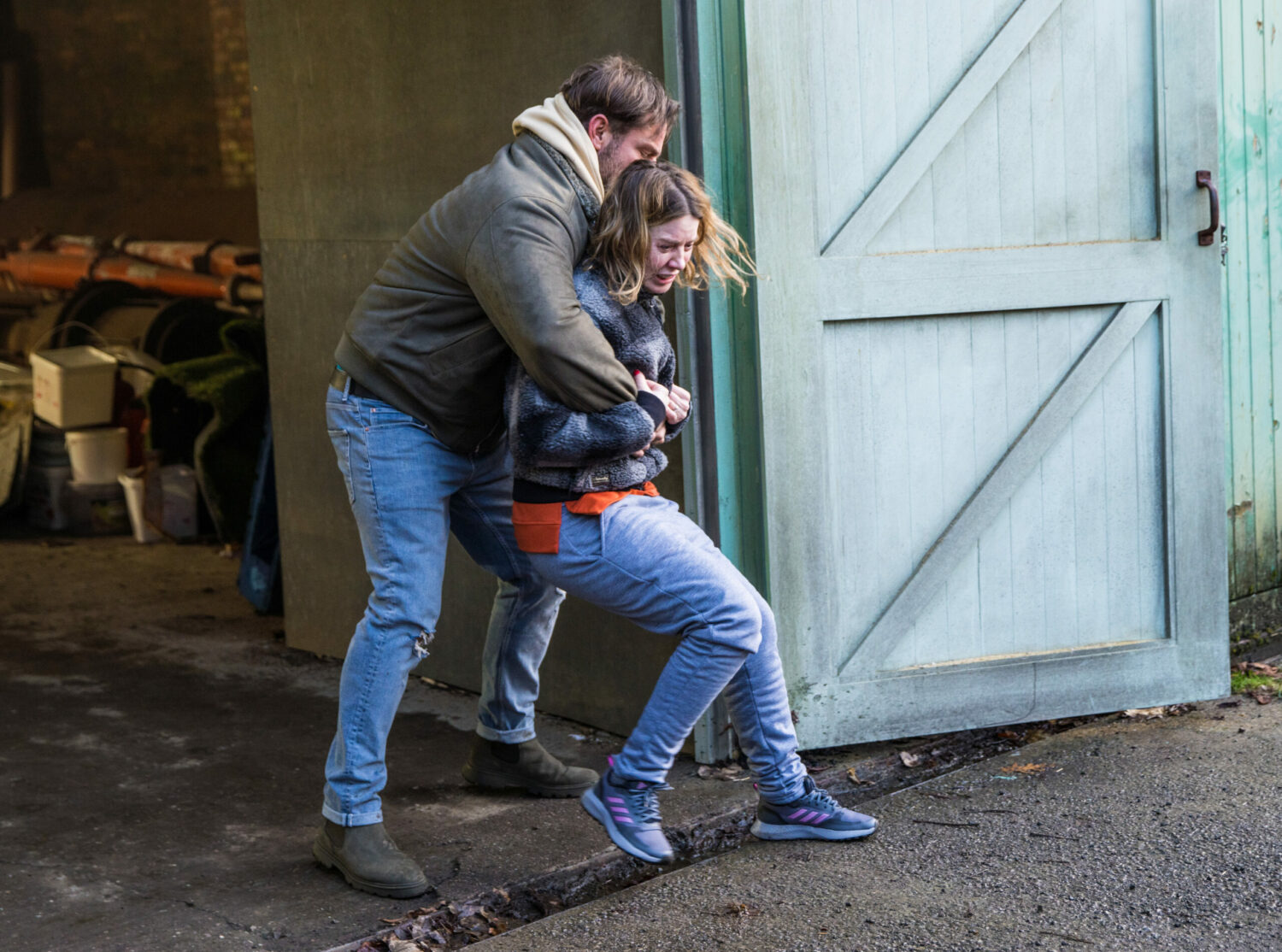 Coronation Street Abi is in danger when she calls the police on Dean