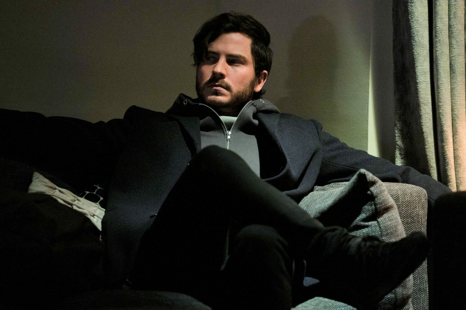 EastEnders Gray is waiting for Chelsea