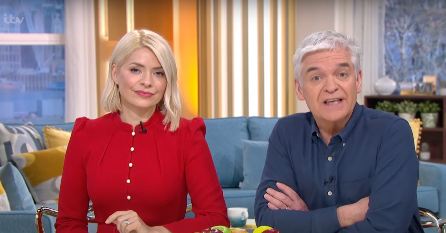 holly willoughby dress on this morning today with phillip schofield