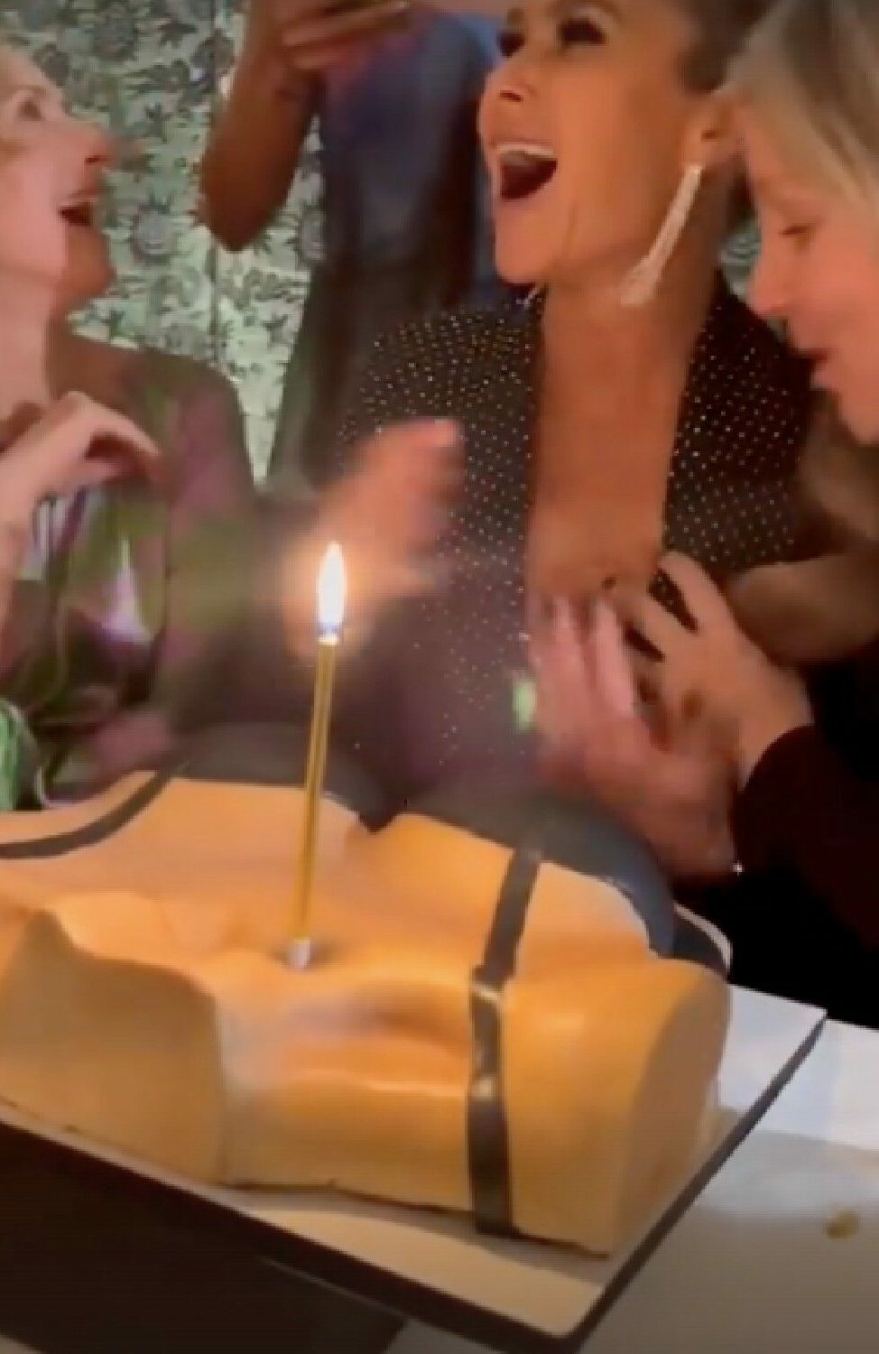 Amanda Holden celebrates birthday with boob cake
