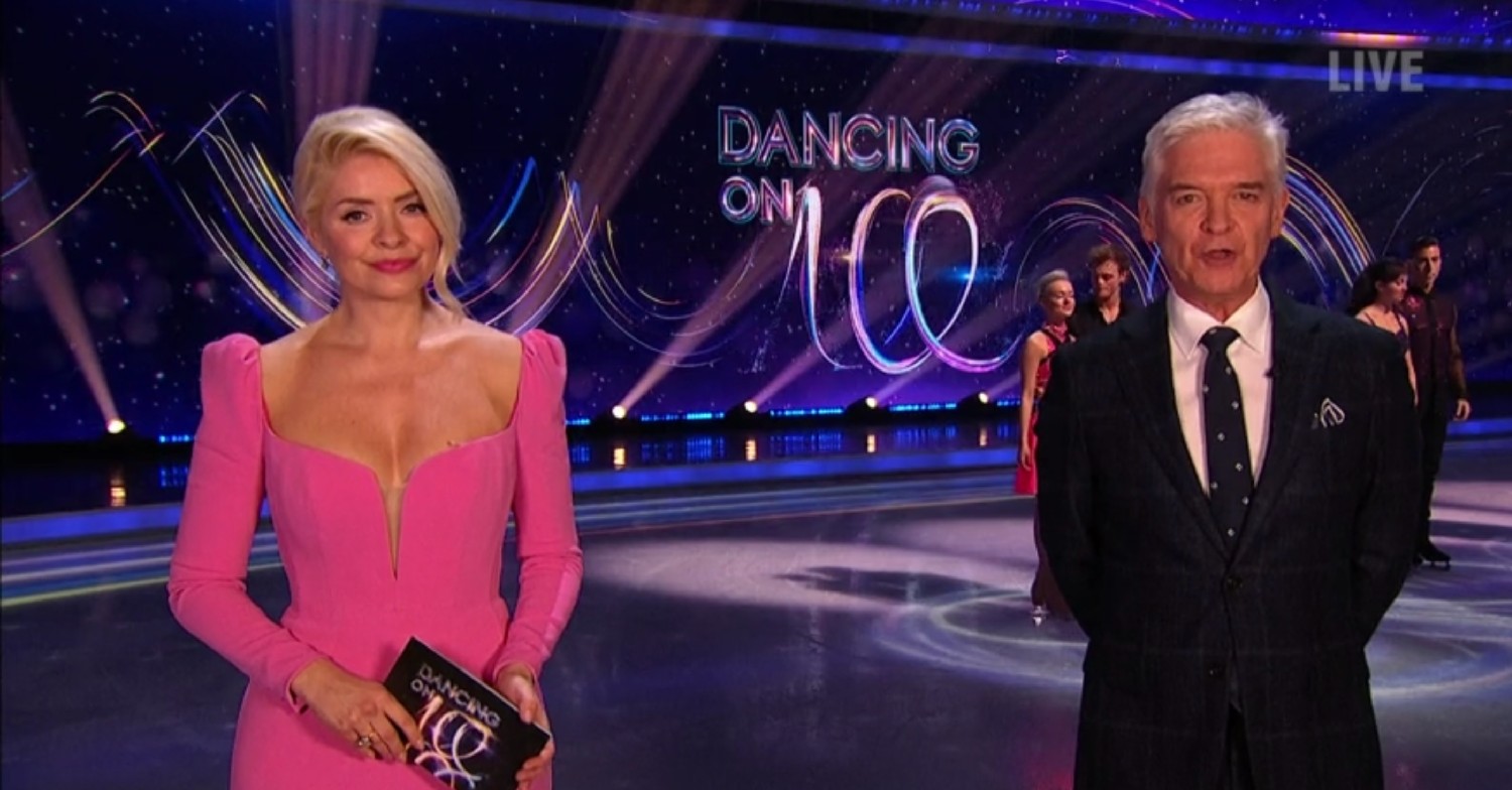 Dancing On Ice on ITV: Holly Willoughby and Phillip Schofield