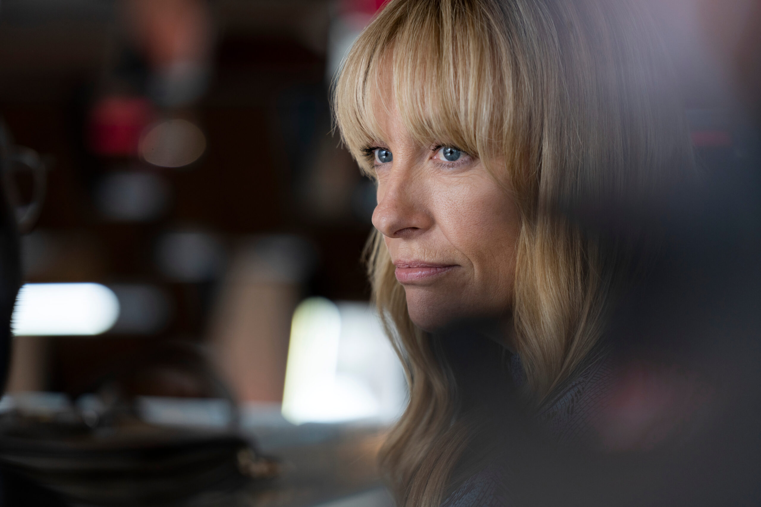 Toni Collette as Laura Oliver