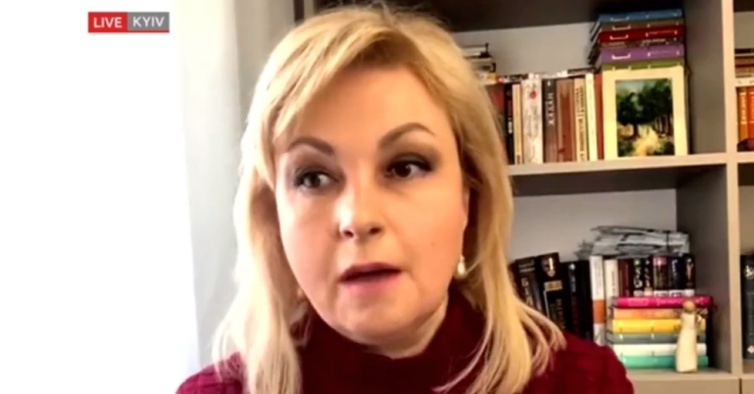 Dan Walker addresses Twitter complaints