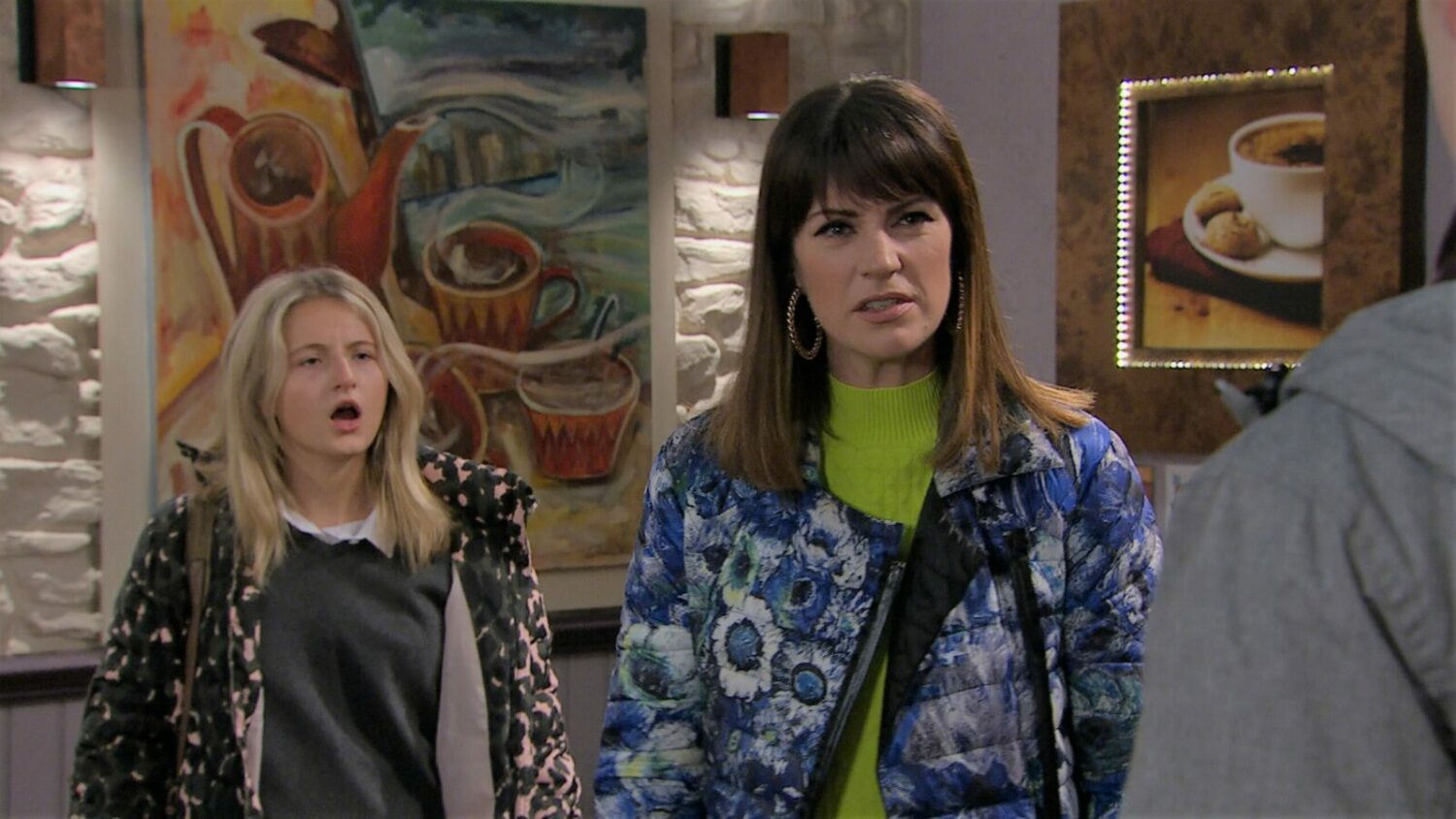 Emmerdale Kerry embarrasses Amelia when she intervenes with Noah