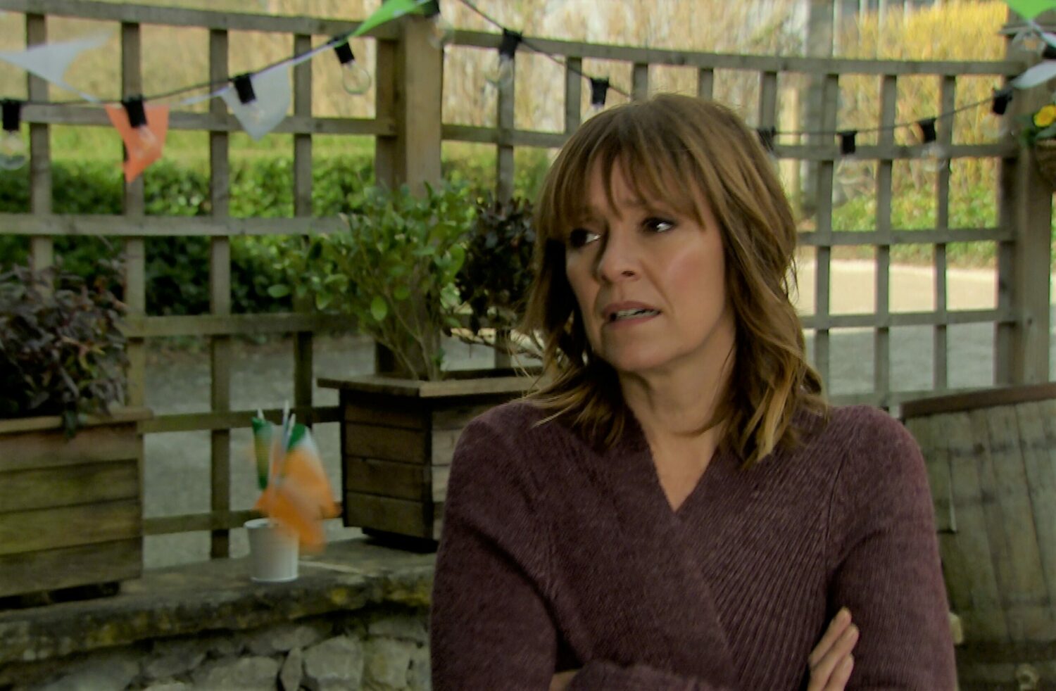 Emmerdale Rhona unwittingly invites her mum Mary to stay longer