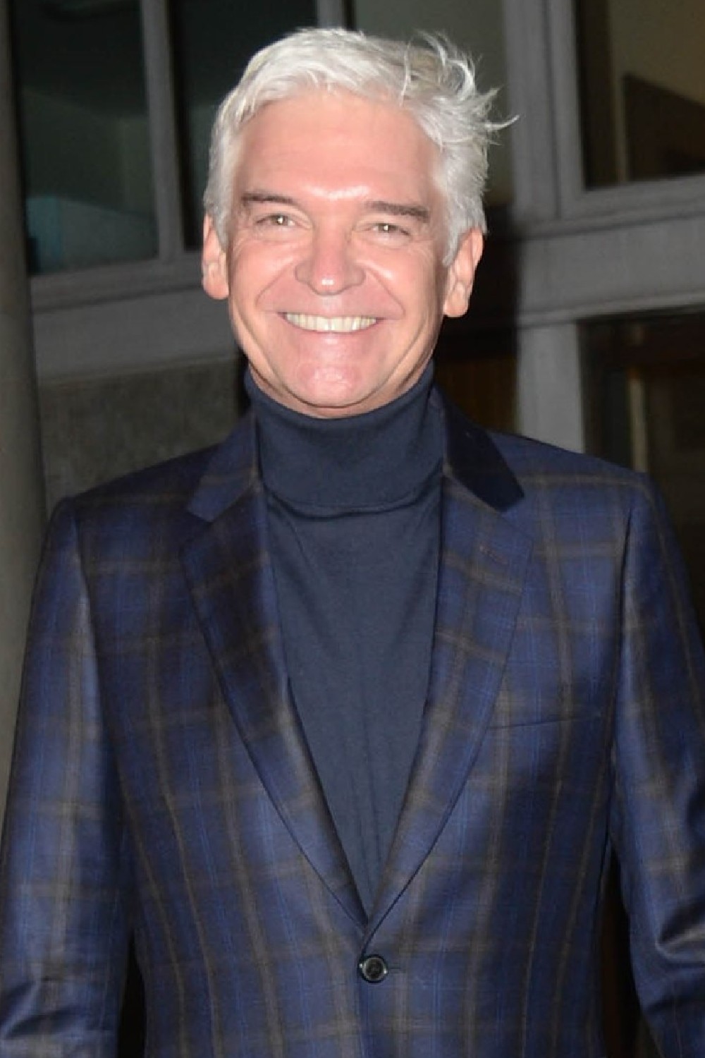 dancing on ice host phillip schofield 