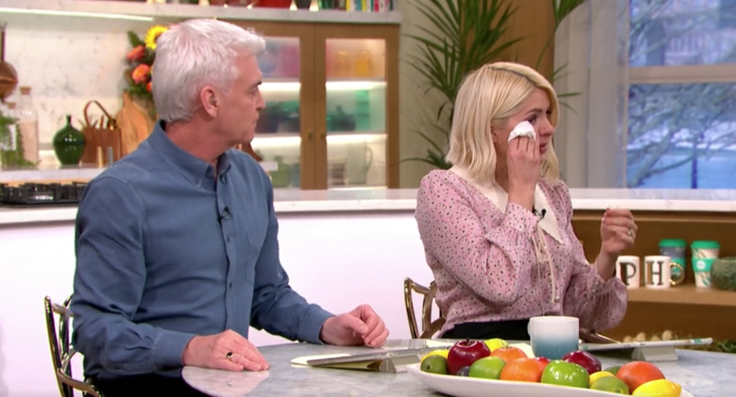 Holly crying on This Morning today