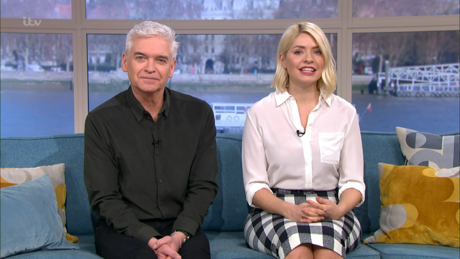 holly willoughby outfit