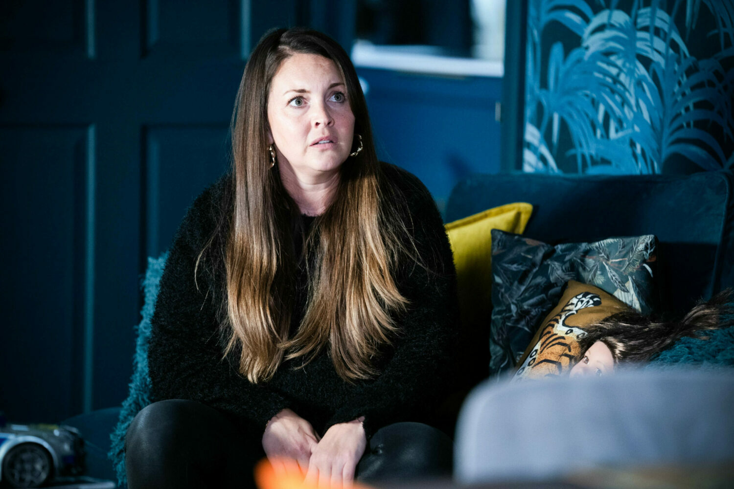 Stacey tries to xplain to Harvey how Jean�s current behaviour is evidence that she's experiencing a manic episode