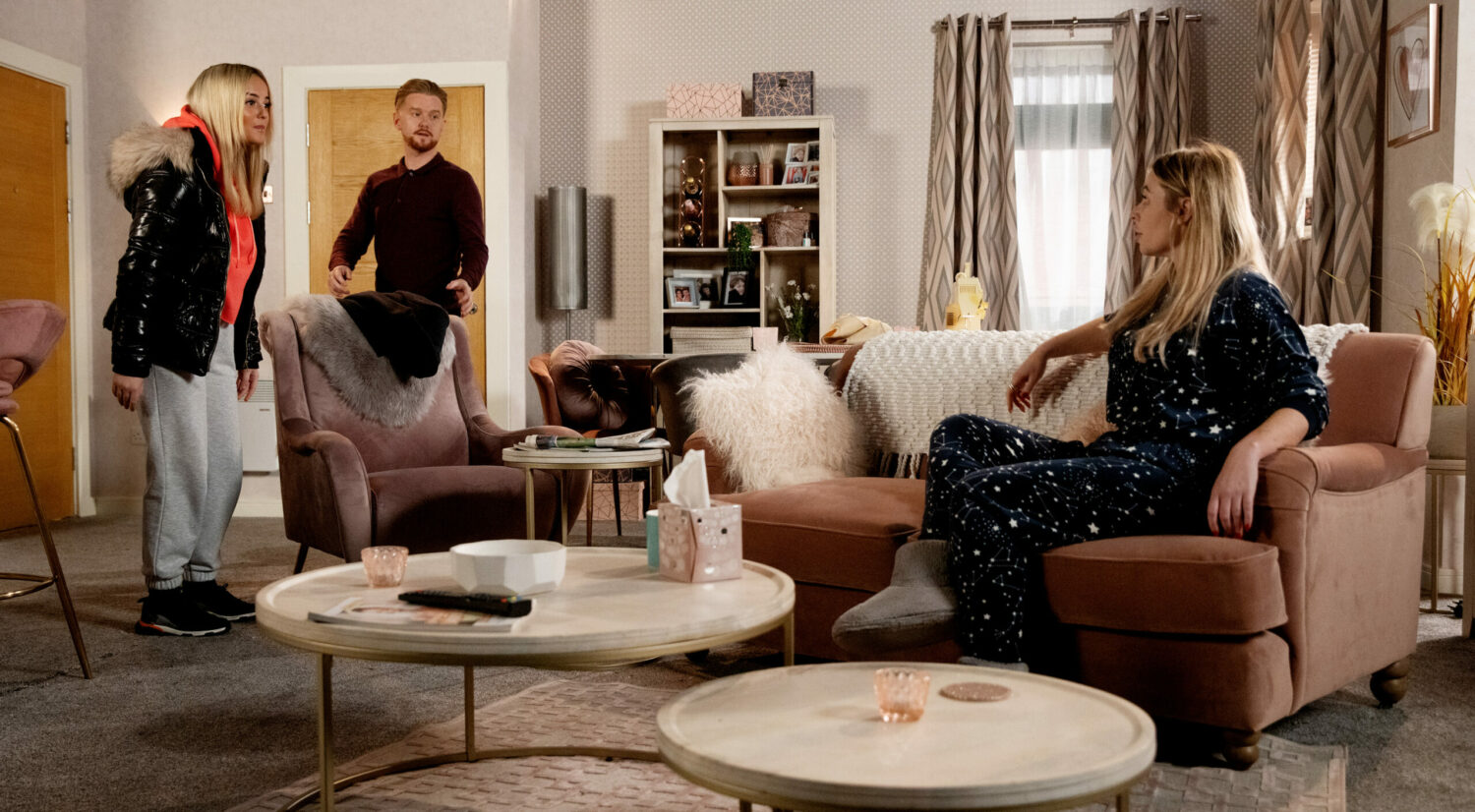 Coronation Street Kelly lays into her mum and Gary urges her to cut Laura some slack