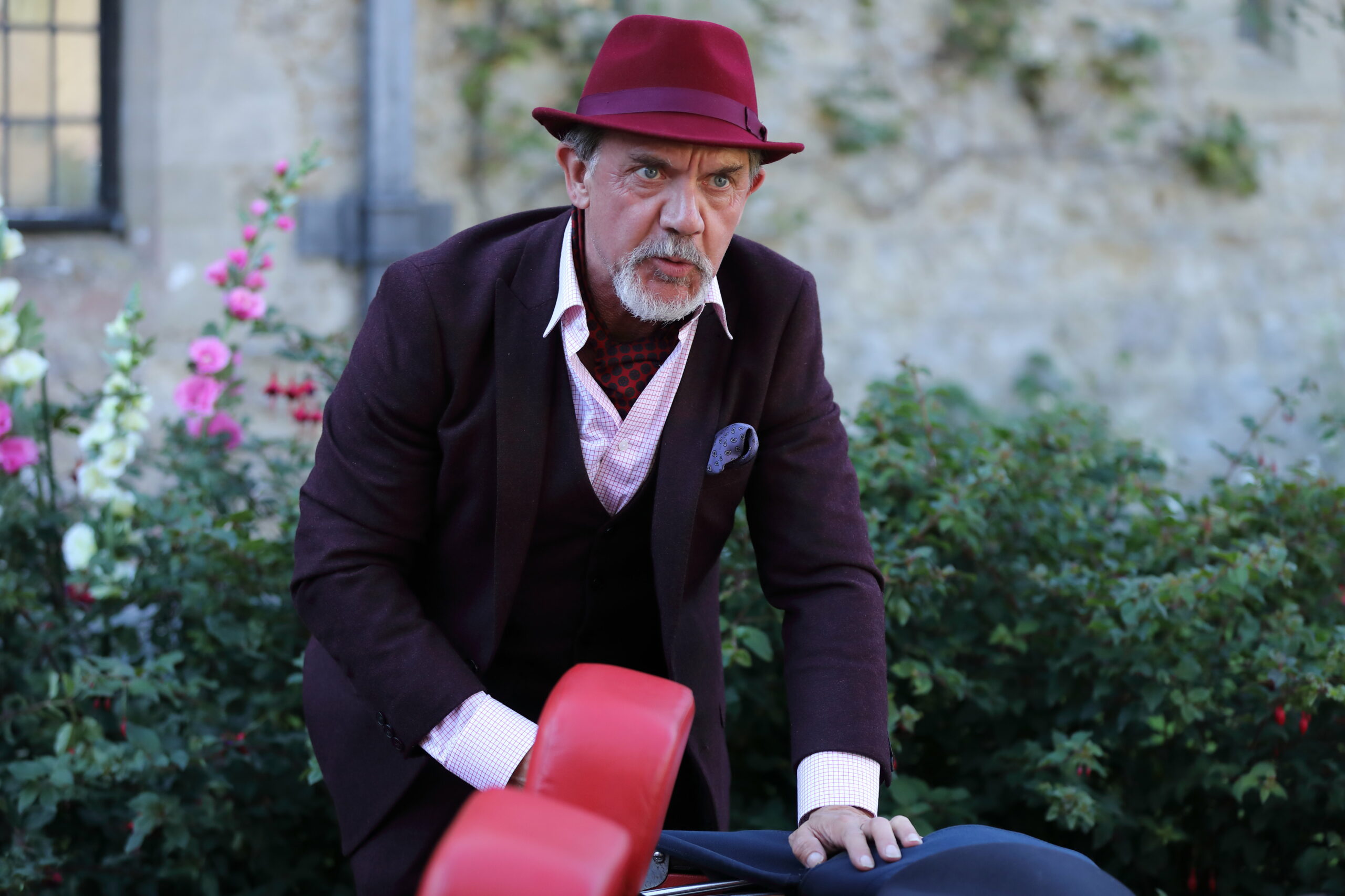 David Bamber Queens of Mystery