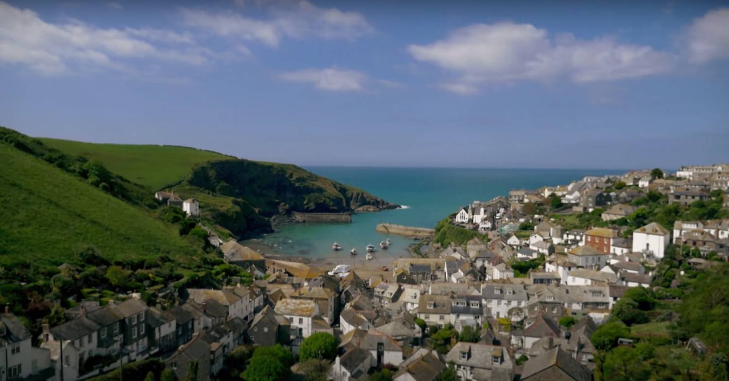 Catch up on how things were left with Doc Martin at the end of series 9