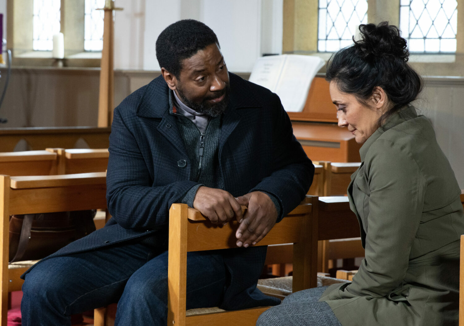 Emmerdale Manpreet talks to Charles 