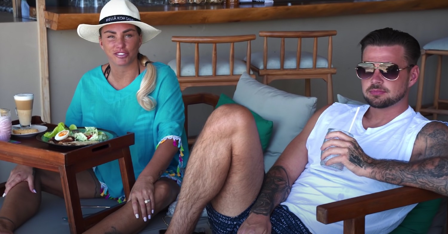 Katie Price and Carl Woods on sunloungers in Thailand