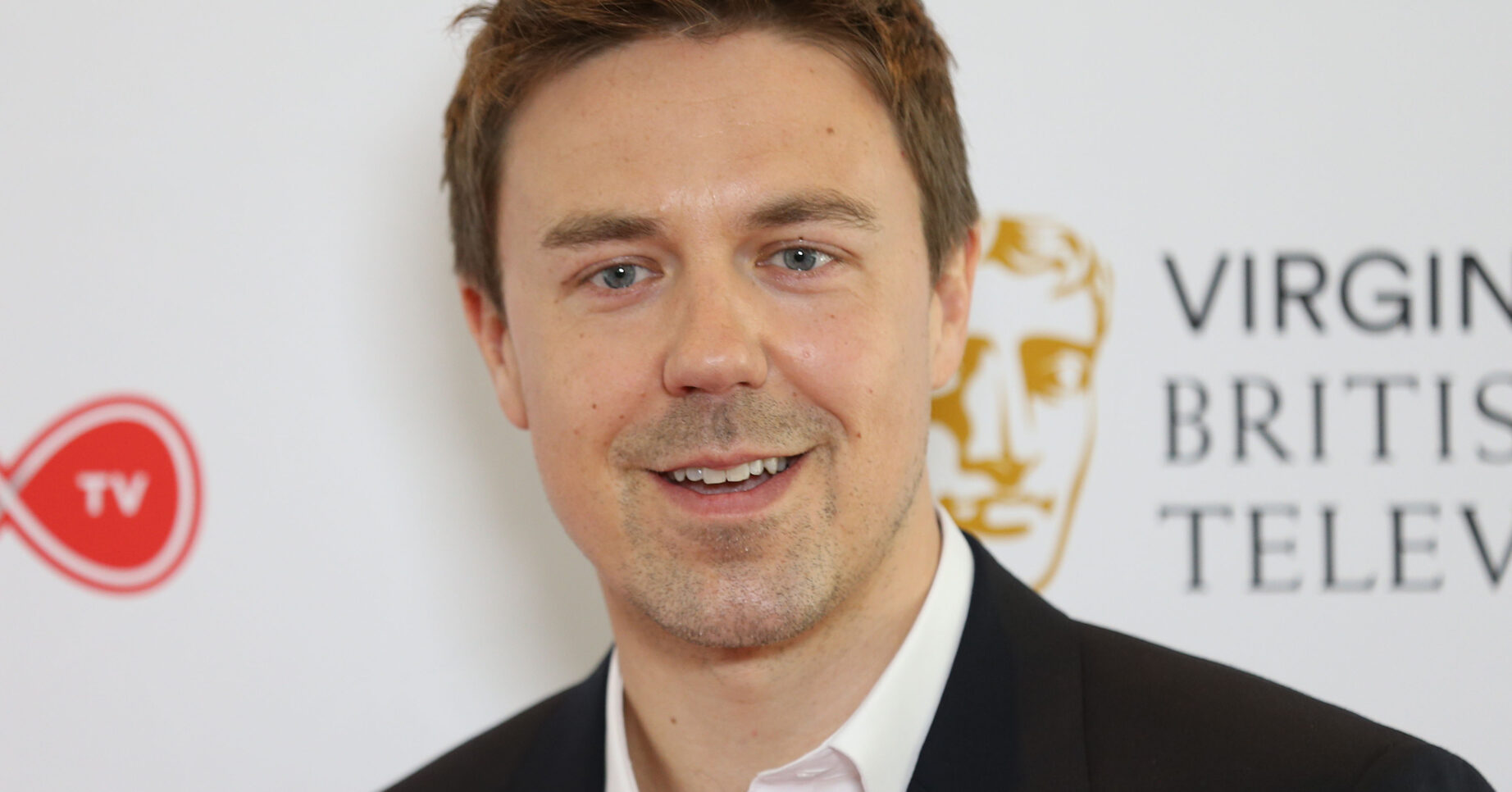 Andrew Buchan has written Passengers for ITVX