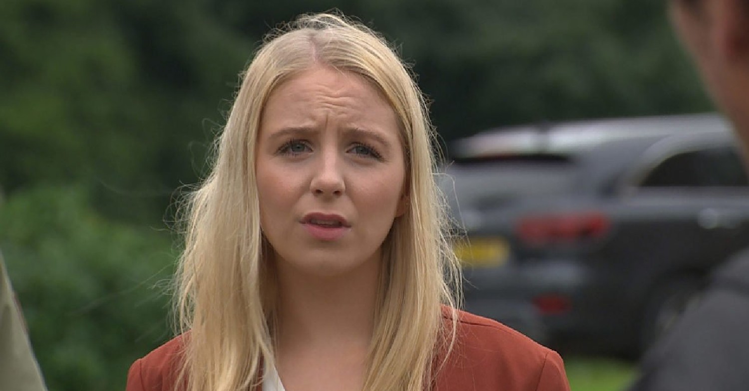 Belle is looking upset (Credit: ITV)