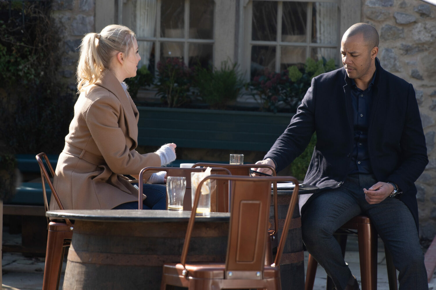 Al is trying to steal Belle's ideas in Emmerdale