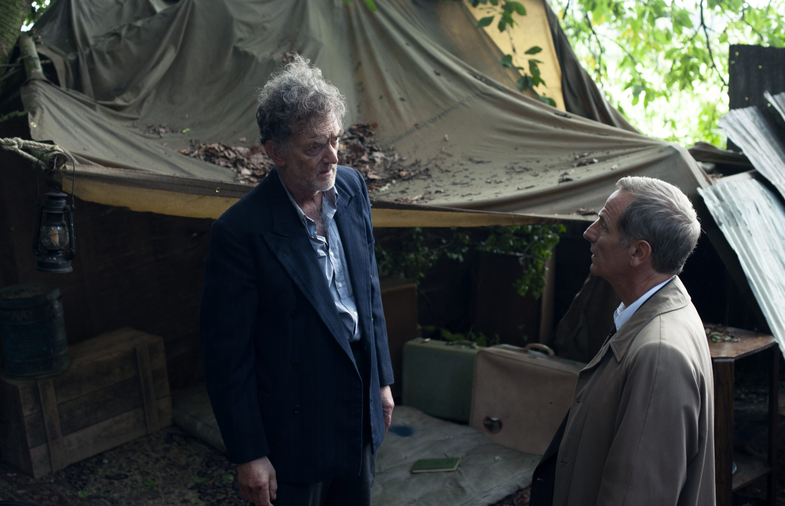 STEVEN BLAKE as Danny Smart