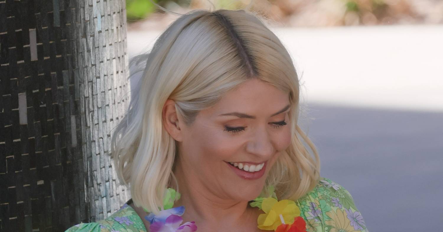 Holly Willoughby has hailed her mum Linda as "the best"