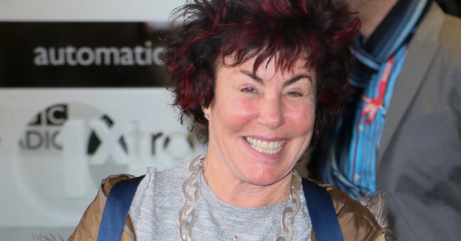 Ruby Wax smiling without her make up on