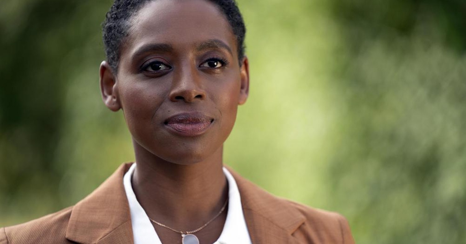 Ali from Compulsion on Channel 5 looking smug off-camera