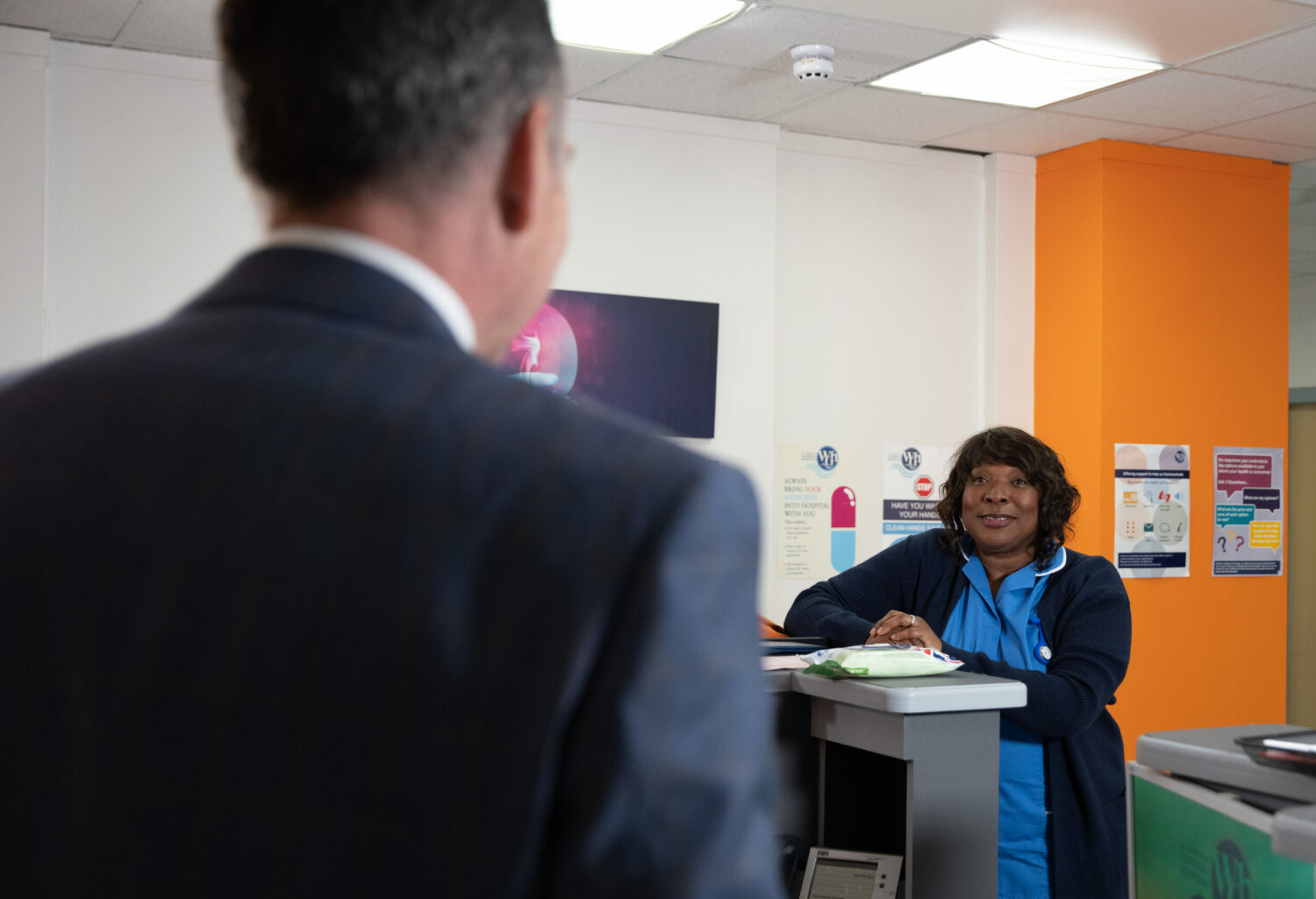 Coronation Street Aggie meets her new boss, Mr Thorne