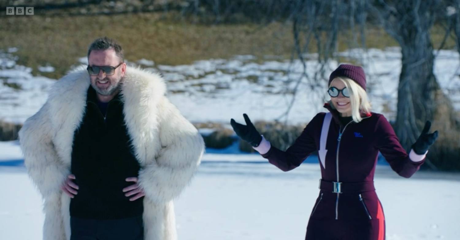 Freeze the Fear hosts Lee Mack and Holly Willoughby address contestants