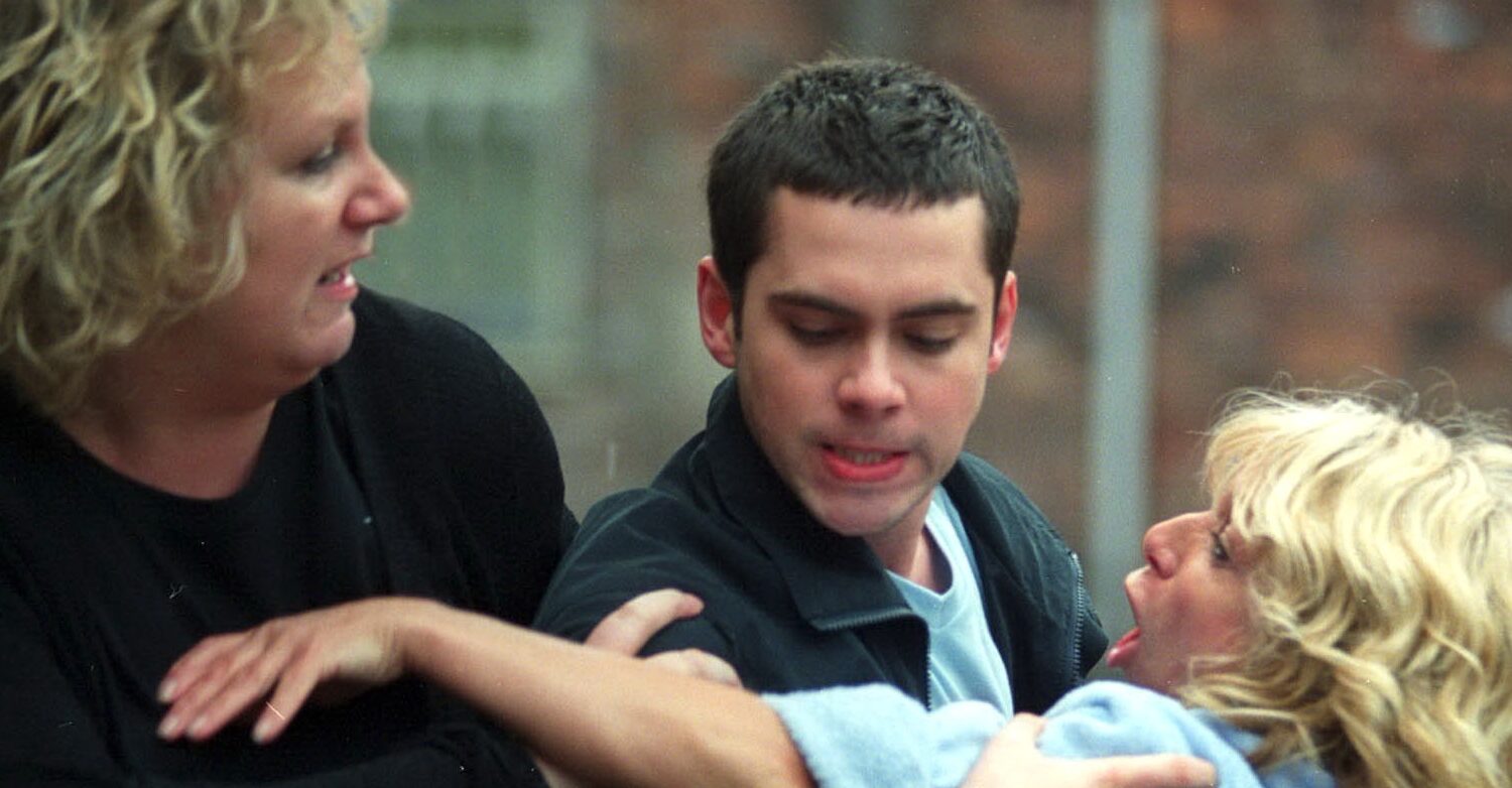 Coronation Street Eileen and Gail fight in street, Todd tries to break them up