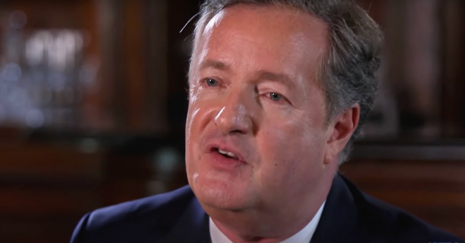 Piers Morgan  talking on talkTV show