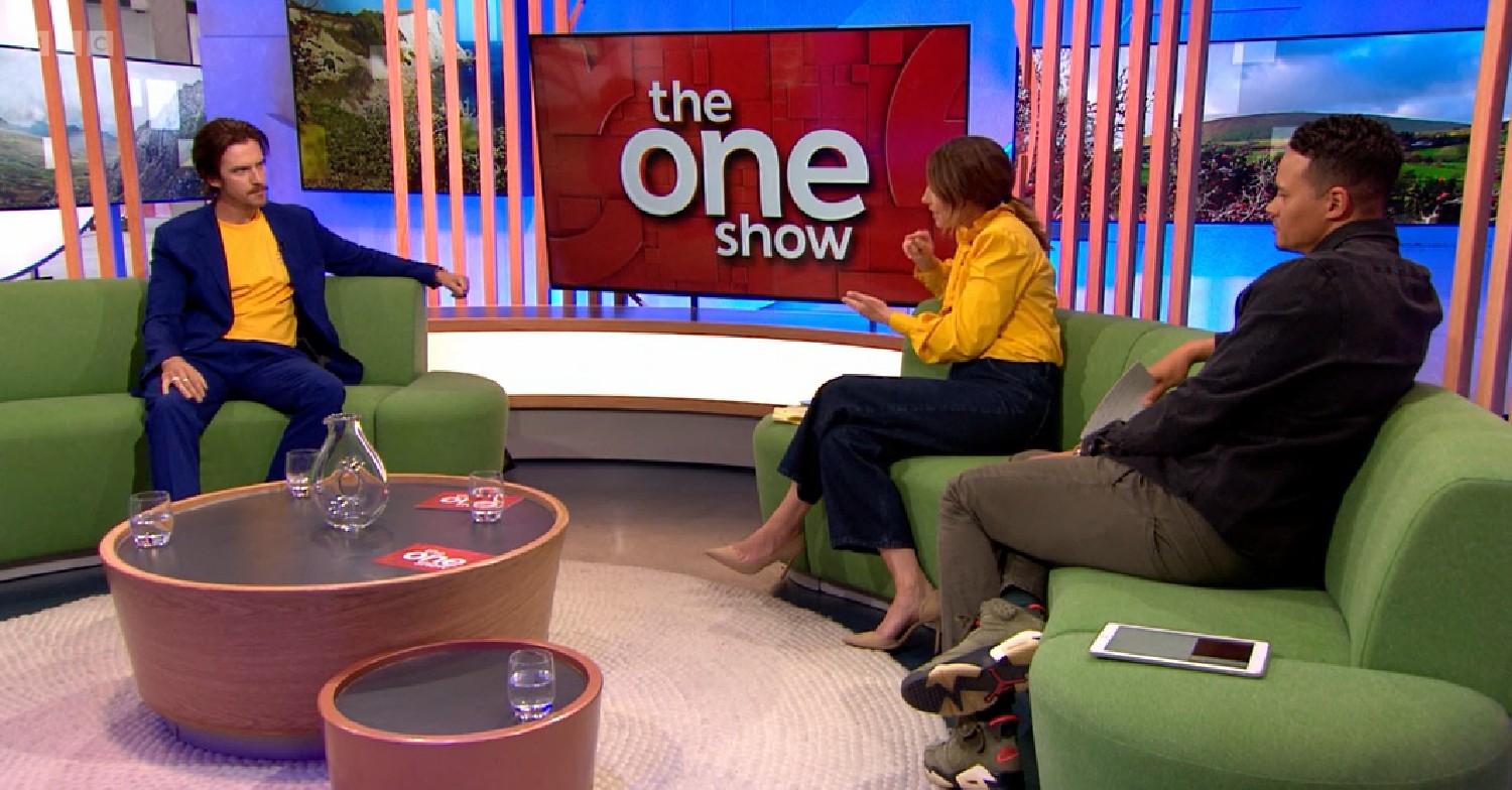 Dan Stevens talking to Alex Jones and Jermaine Jenas on The One Show on BBC