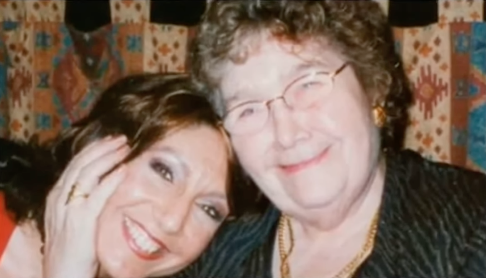 Jane McDonald smiling with her mum