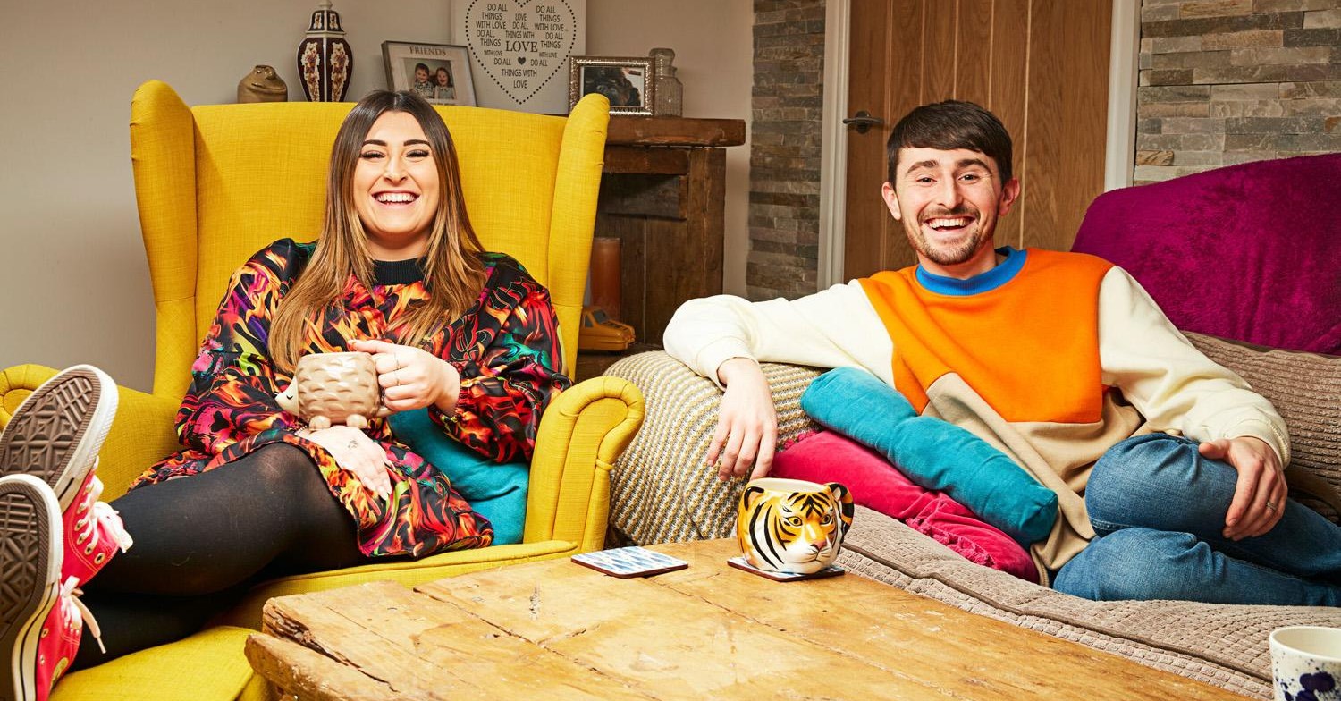 Gogglebox stars Pete and Sophie laughing on the show