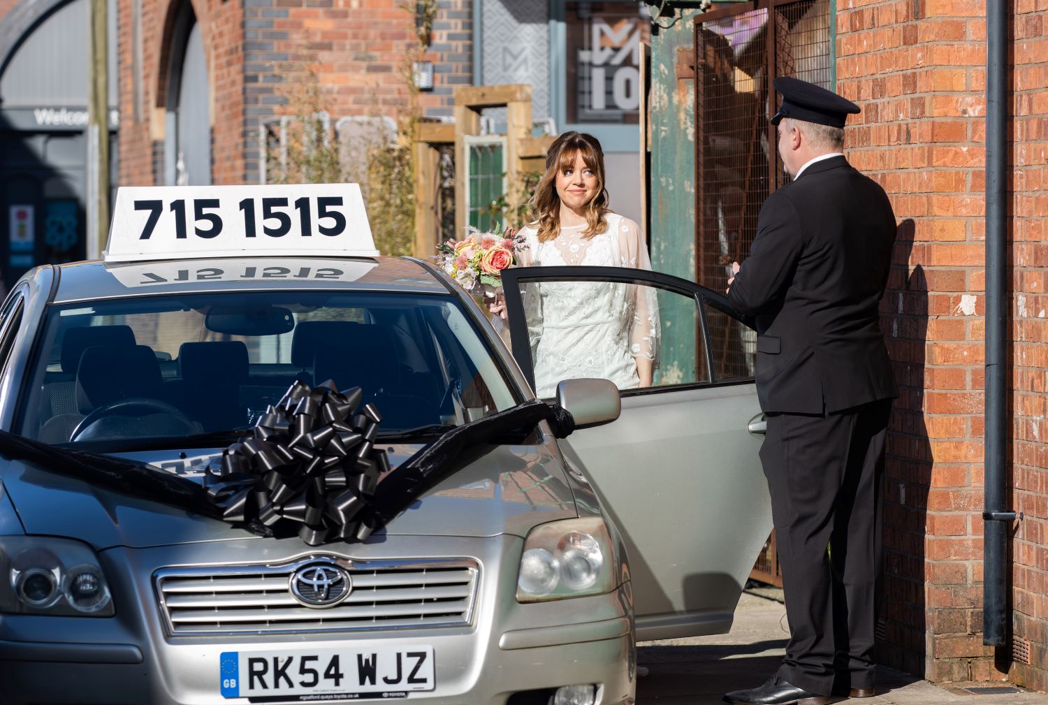 Coronation Street Toyah gets in her wedding car