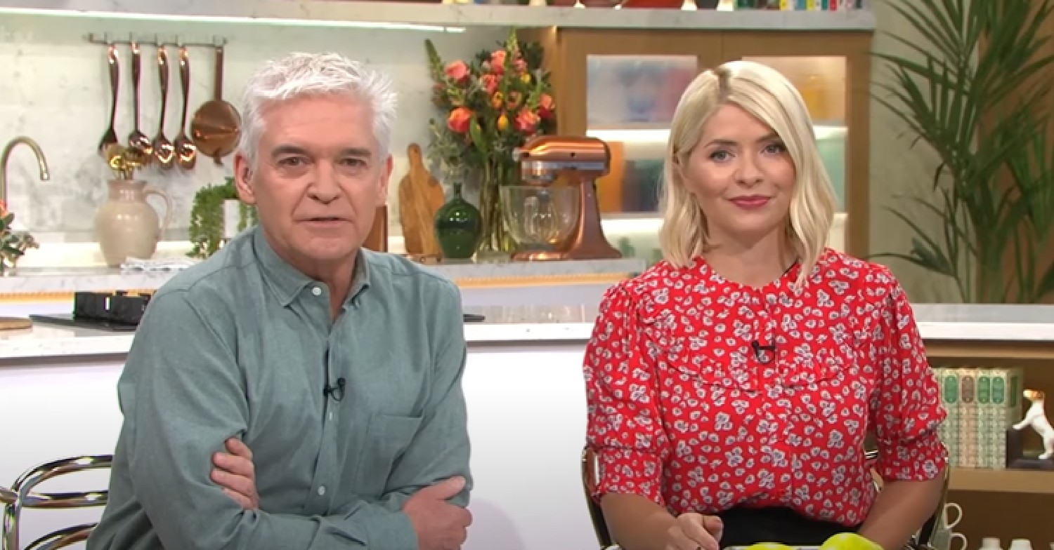 Phillip Schofield and Holly Willoughby hosting This Morning April 25, 2022