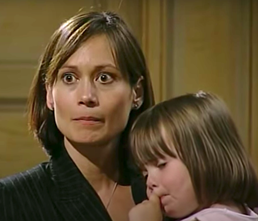 Zoe Tate leaves Emmerdale with her daughter Jean