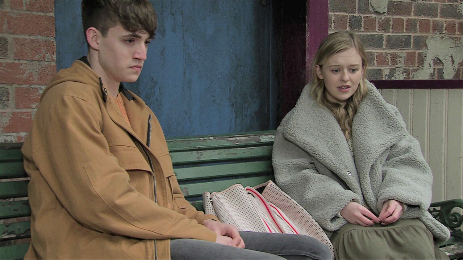 Coronation Street Aaron and Summer talk on a bench in Victoria Garden Summer worries she's messed things up