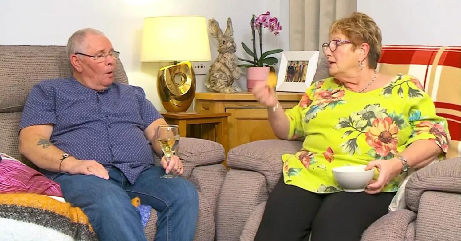 Ronnie and Annie talk animatedly on Gogglebox
